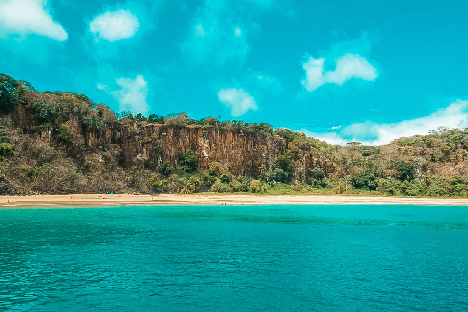 A Praia mais bela do mundo está em Noronha!